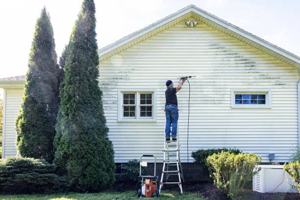 Best Animal Enclosure Cleaning  in Hightstown, NJ
